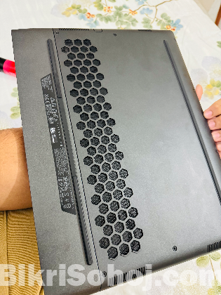 Alienware m15 r7